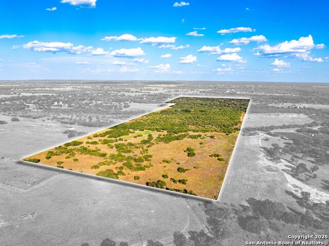 Image 31 of 65 For 580 Rangeland Rd