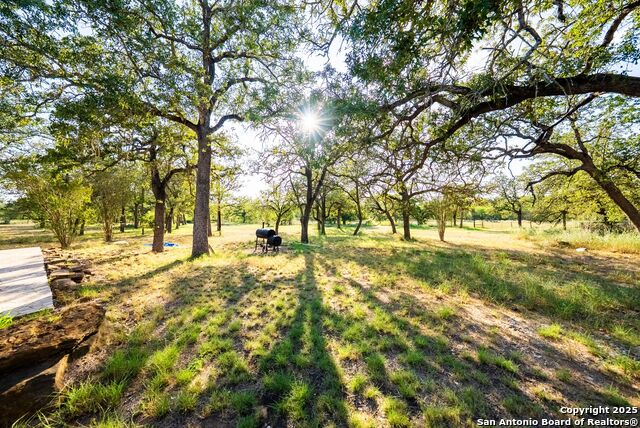 Image 8 of 65 For 580 Rangeland Rd