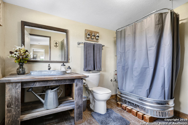 Listing photo id 24 for 776 County Road 270