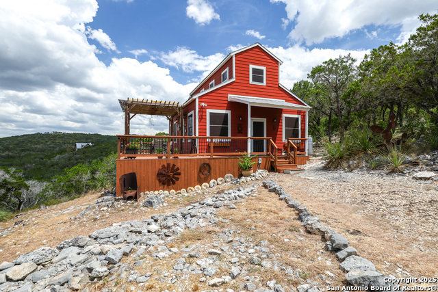 Listing photo id 2 for 776 County Road 270
