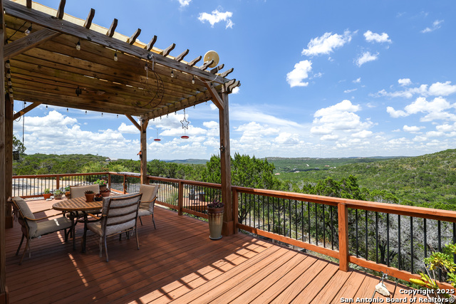 Listing photo id 5 for 776 County Road 270