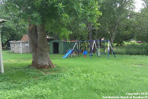 Image 15 of 15 For 225 Meadow Ln