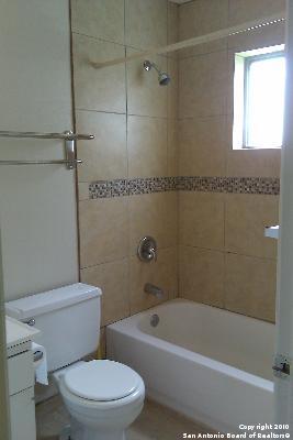 Image 5 of 15 For 225 Meadow Ln