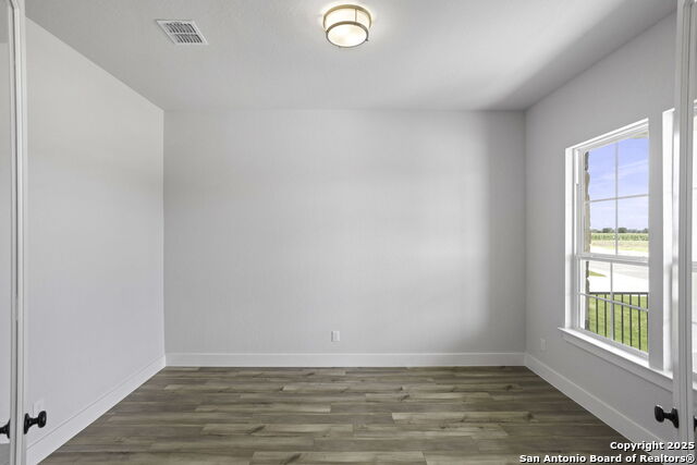 Image 12 of 42 For 2079 Kinglake Gate