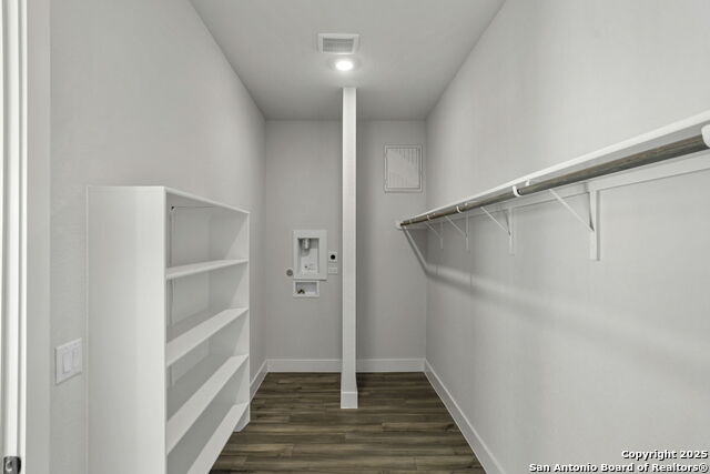Image 16 of 42 For 2079 Kinglake Gate