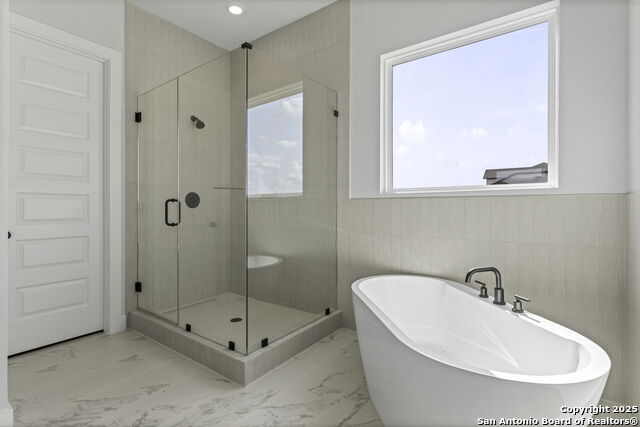 Image 18 of 42 For 2079 Kinglake Gate