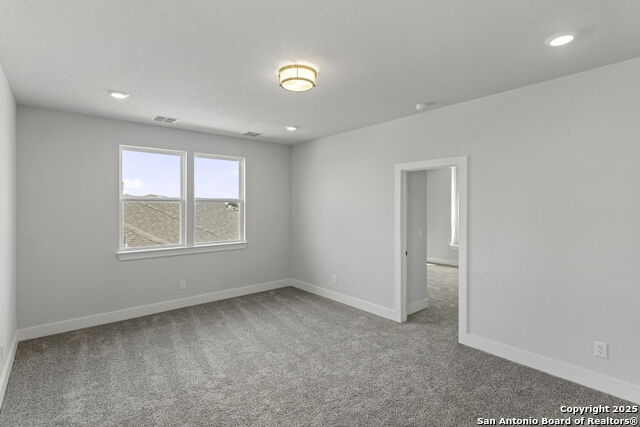 Image 19 of 42 For 2079 Kinglake Gate