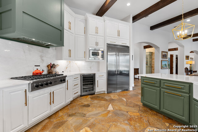 Listing photo id 18 for 108 Cornerstone