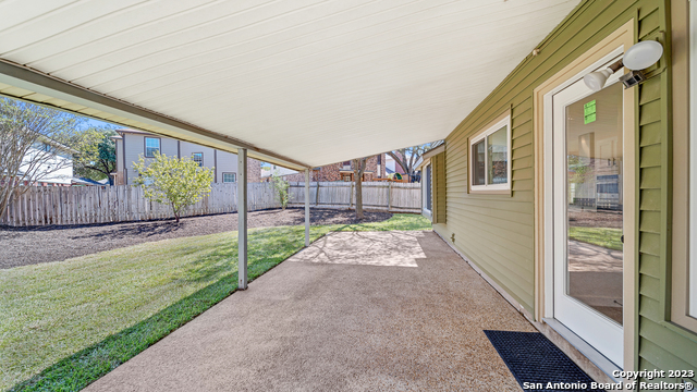 Image 16 of 16 For 1111 Oak Path