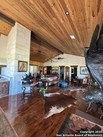 Image 13 of 86 For 772 Luckenbach Rd.