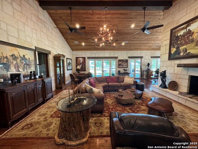 Image 14 of 86 For 772 Luckenbach Rd.