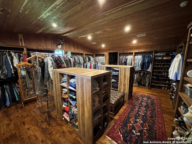 Image 37 of 86 For 772 Luckenbach Rd.