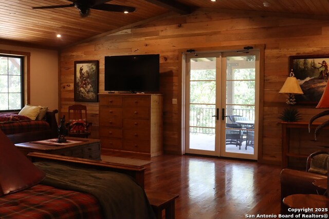 Image 54 of 86 For 772 Luckenbach Rd.