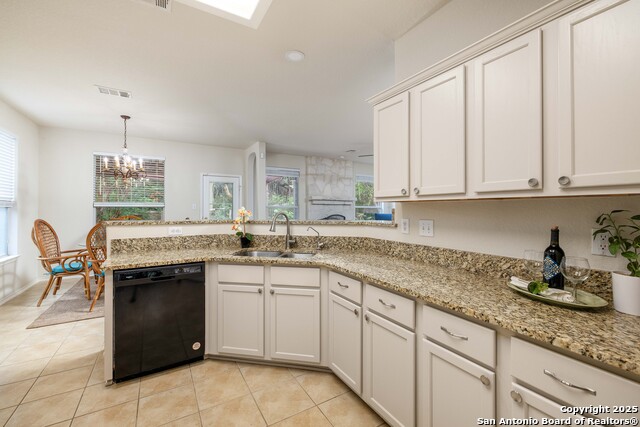 Image 11 of 36 For 729 San Gabriel