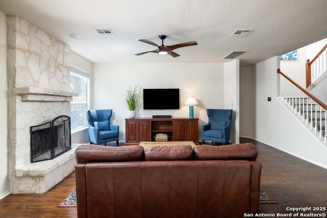 Image 14 of 36 For 729 San Gabriel