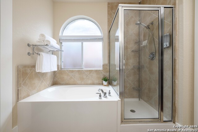 Image 20 of 36 For 729 San Gabriel