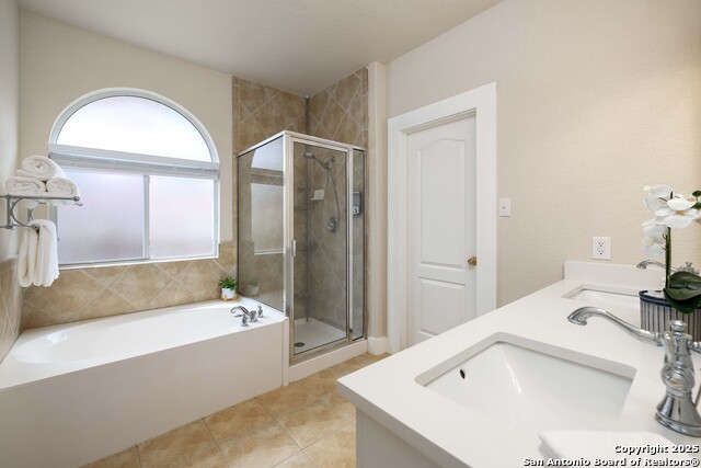 Image 21 of 36 For 729 San Gabriel