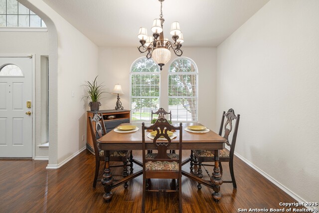 Image 6 of 36 For 729 San Gabriel