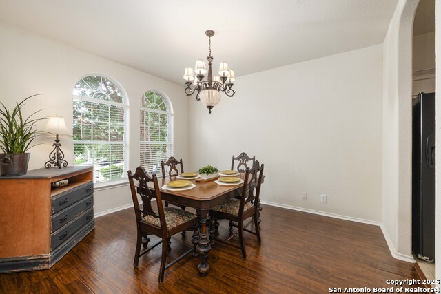 Image 7 of 36 For 729 San Gabriel