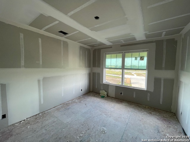 Listing photo id 7 for 9418 Chatside