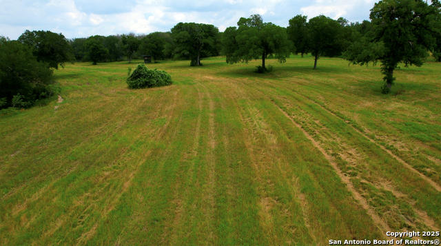Listing photo id 14 for 2550 York Creek Road