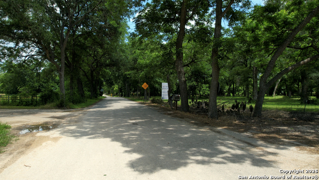 Listing photo id 16 for 2550 York Creek Road