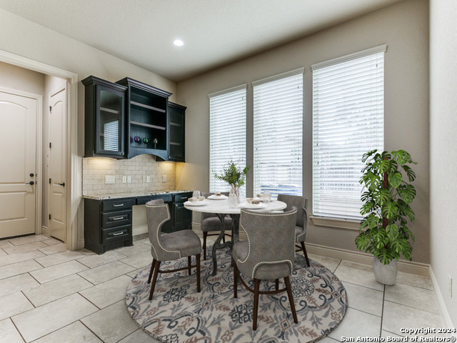 Image 13 of 29 For 944 Wilderness Oaks