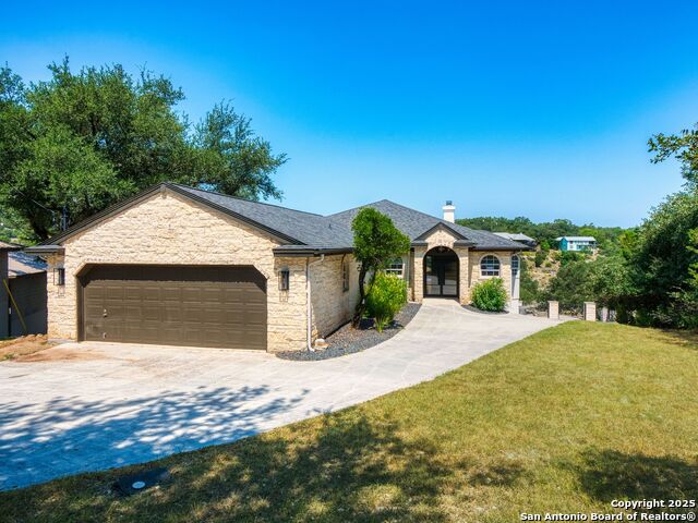 Details for 321 Village View, Canyon Lake, TX 78133