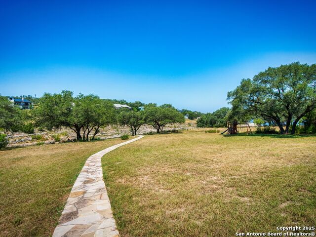 Image 44 of 57 For 321 Village View