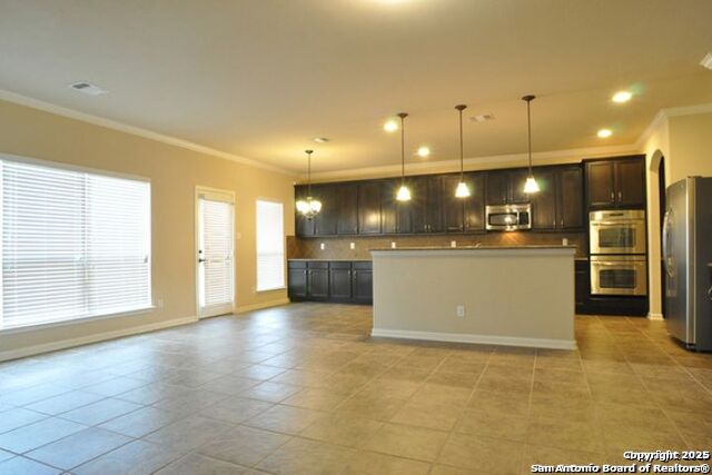 Listing photo id 3 for 12434 Old Stillwater