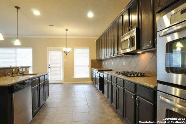 Listing photo id 6 for 12434 Old Stillwater