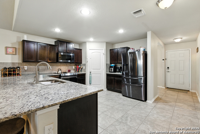 Image 4 of 29 For 5611 Espada Cliff