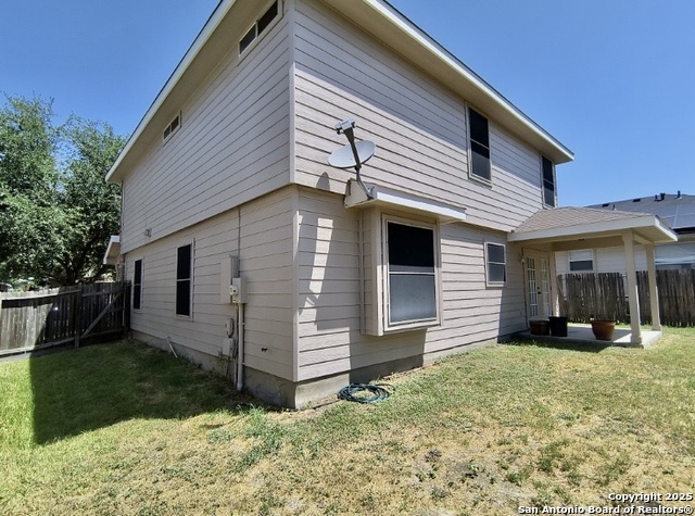 Listing photo id 0 for 10316 Artesia