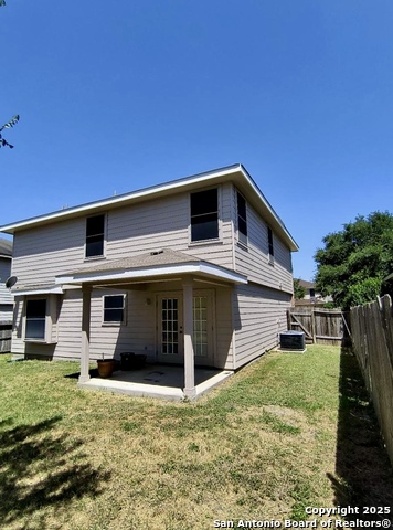Listing photo id 1 for 10316 Artesia