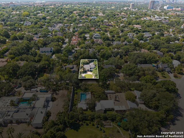 Image 30 of 95 For 420 Grandview