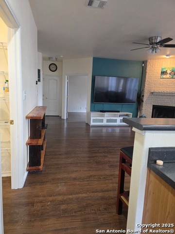 Image 12 of 19 For 14016 Auberry