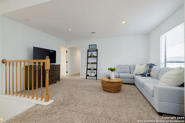 Image 19 of 44 For 625 Paseo Canada St