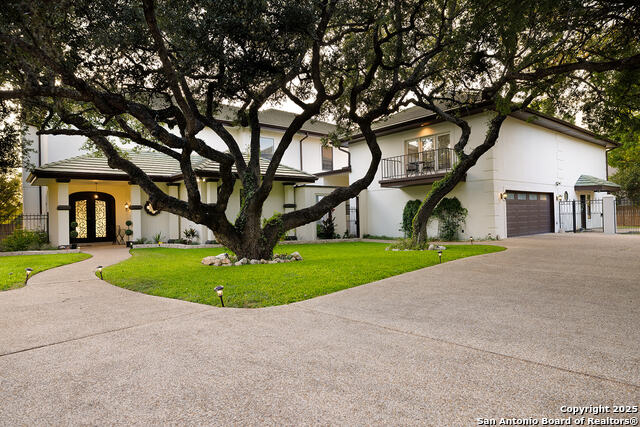 Image 2 of 44 For 625 Paseo Canada St