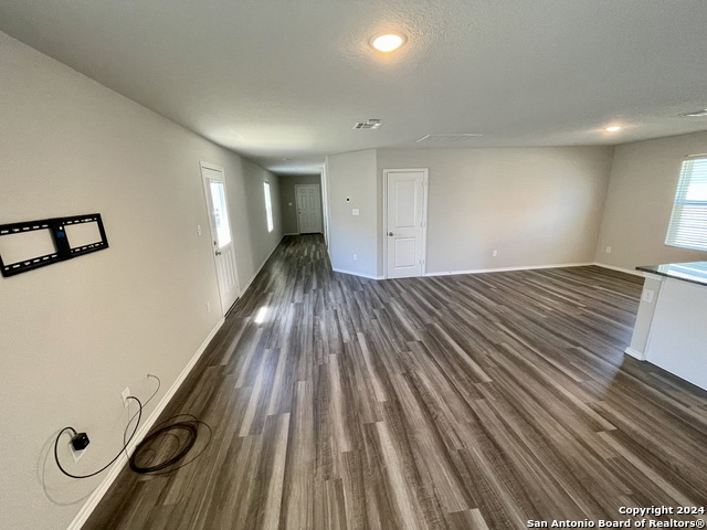 Image 11 of 16 For 4219 Volcano Way