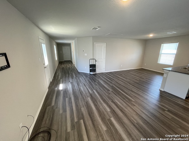 Image 7 of 16 For 4219 Volcano Way