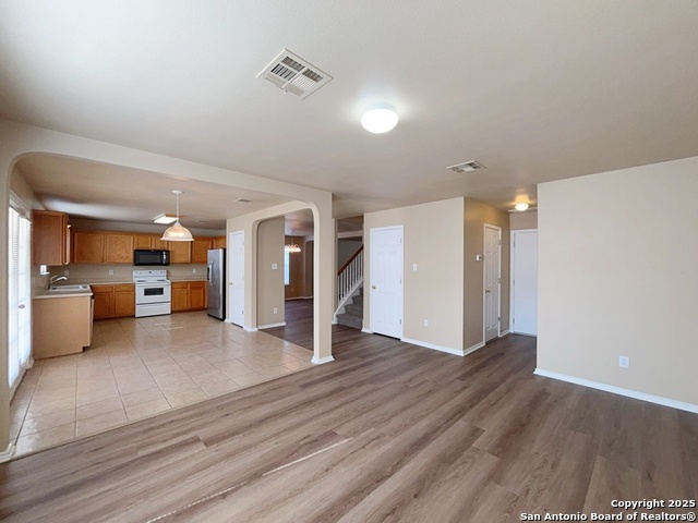 Image 19 of 53 For 1754 Barking Wolf