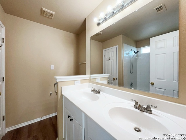 Image 29 of 53 For 1754 Barking Wolf