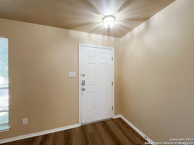 Image 40 of 53 For 1754 Barking Wolf