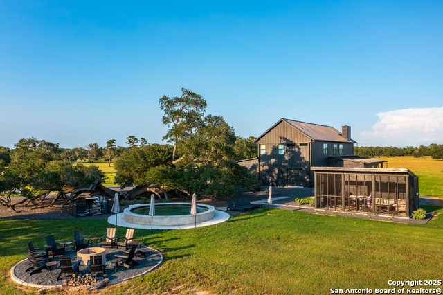 Details for 1071 Private Road 1090, Hallettsville, TX 77964