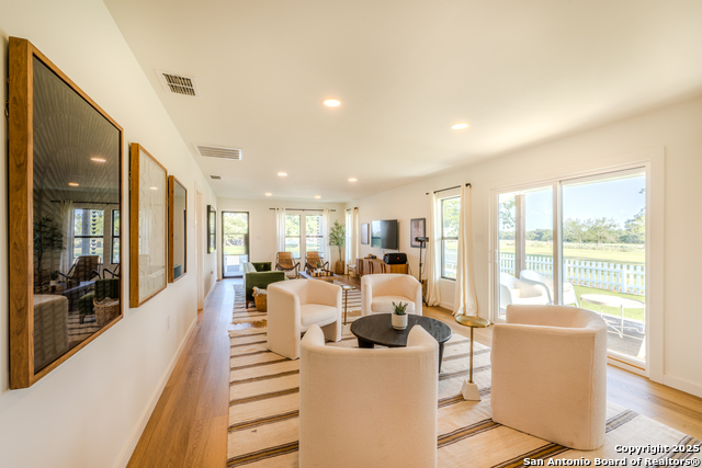 Listing photo id 32 for 1071 Private Road 1090