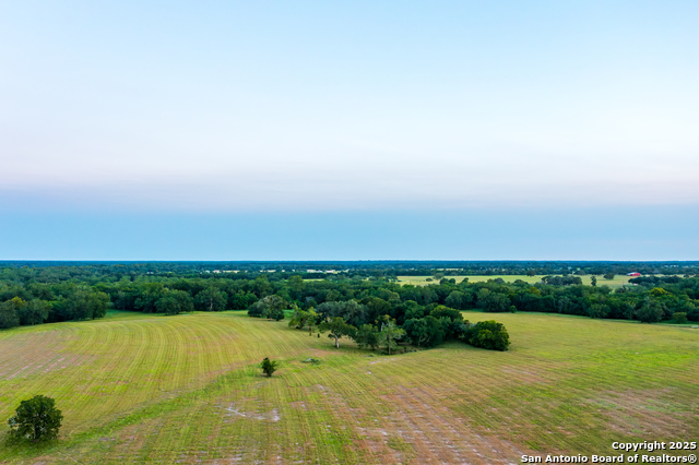 Listing photo id 47 for 1071 Private Road 1090