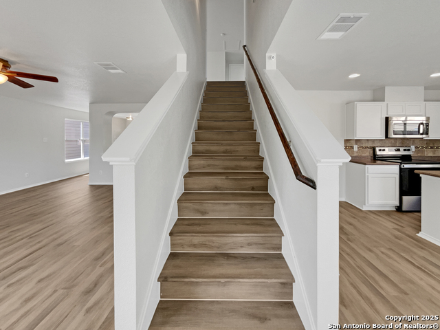 Image 15 of 22 For 11007 Anarbor