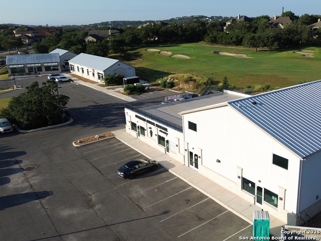 Listing photo id 14 for 24851 Canyon Golf