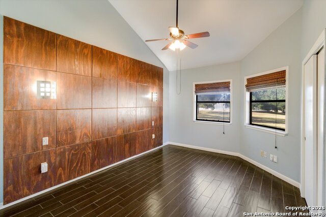 Image 11 of 26 For 8401 Echo Creek