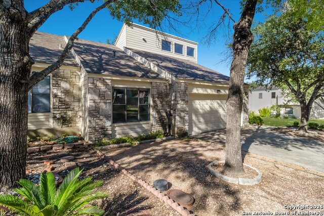 Image 2 of 26 For 8401 Echo Creek